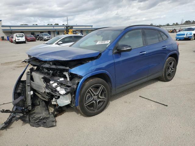  Salvage Mercedes-Benz GLA