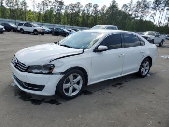  Salvage Volkswagen Passat