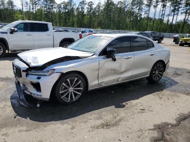  Salvage Volvo S60 B5 Mom