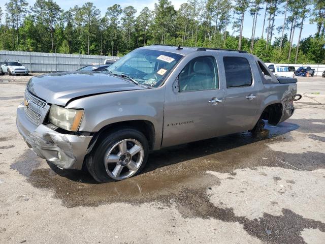  Salvage Chevrolet Avalanche