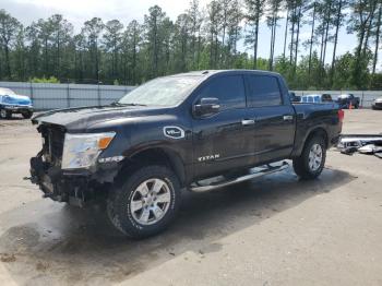  Salvage Nissan Titan