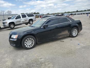  Salvage Chrysler 300