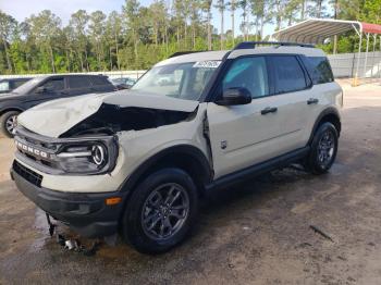  Salvage Ford Bronco