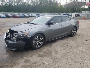  Salvage Nissan Maxima