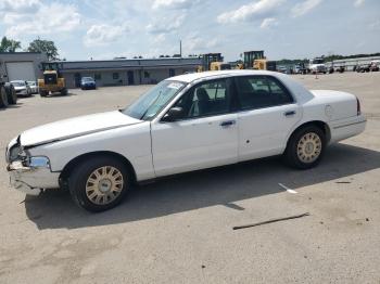  Salvage Ford Crown Vic