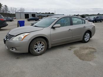  Salvage Nissan Altima