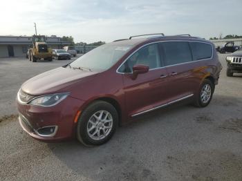  Salvage Chrysler Pacifica