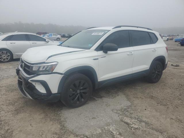  Salvage Volkswagen Taos