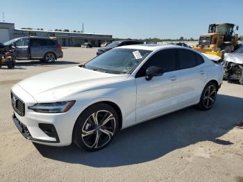  Salvage Volvo S60 Plus