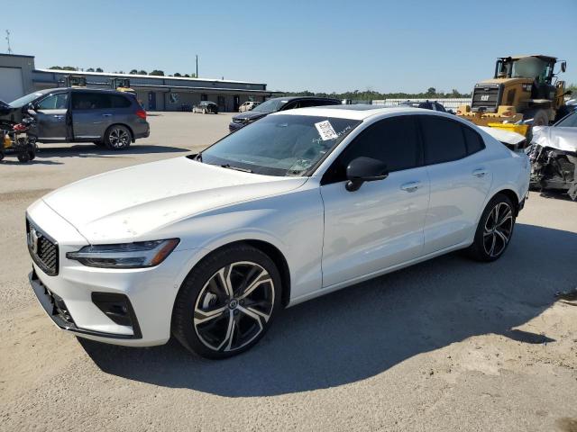  Salvage Volvo S60 Plus