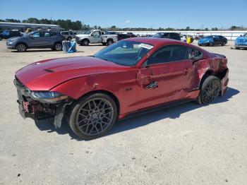  Salvage Ford Mustang