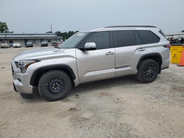  Salvage Toyota Sequoia