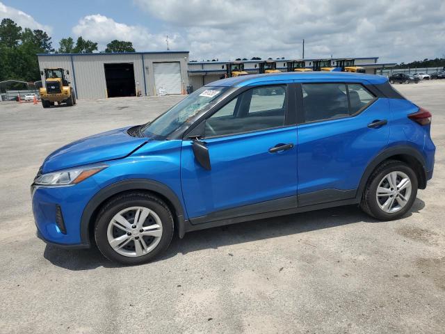  Salvage Nissan Kicks