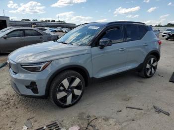  Salvage Volvo XC40