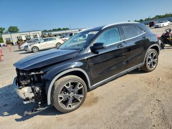  Salvage Mercedes-Benz GLA