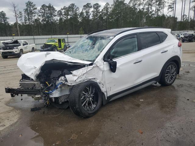  Salvage Hyundai TUCSON