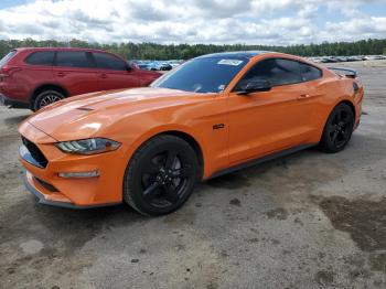  Salvage Ford Mustang