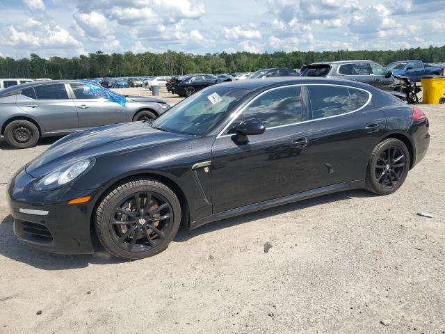  Salvage Porsche Panamera