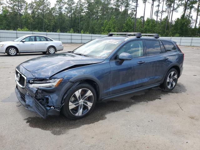  Salvage Volvo V60