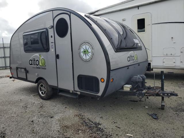  Salvage Safari Motorhome