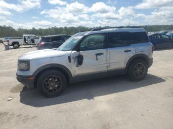  Salvage Ford Bronco