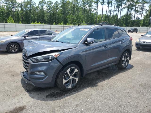  Salvage Hyundai TUCSON