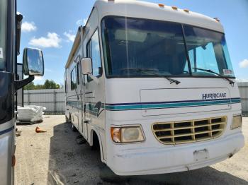  Salvage Chevrolet P30