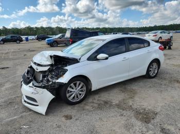  Salvage Kia Forte