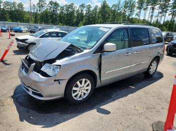  Salvage Chrysler Minivan