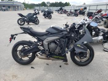  Salvage Triumph Motorcycle Daytona 66