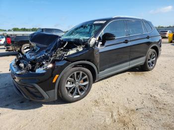  Salvage Volkswagen Tiguan