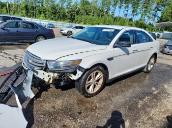  Salvage Ford Taurus