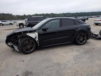  Salvage Porsche Cayenne