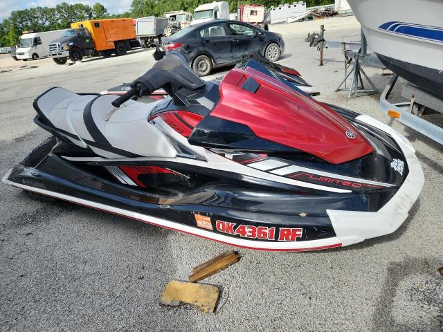  Salvage Yamaha Jetski