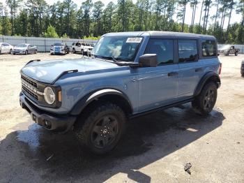  Salvage Ford Bronco