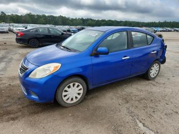  Salvage Nissan Versa