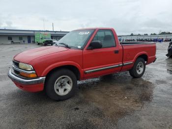  Salvage Chevrolet S-10