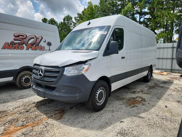  Salvage Mercedes-Benz Sprinter