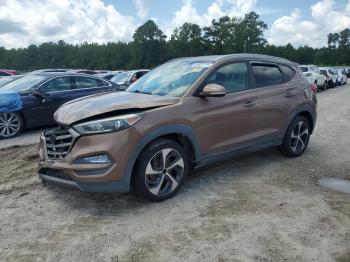  Salvage Hyundai TUCSON