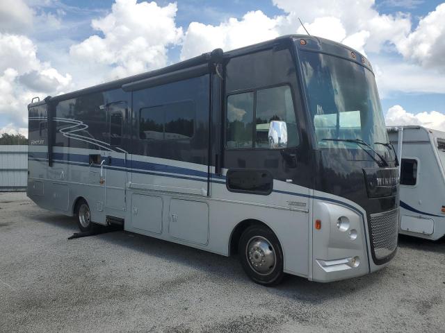  Salvage Winnebago F-530