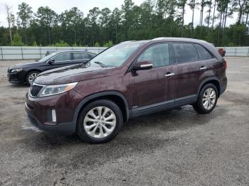  Salvage Kia Sorento