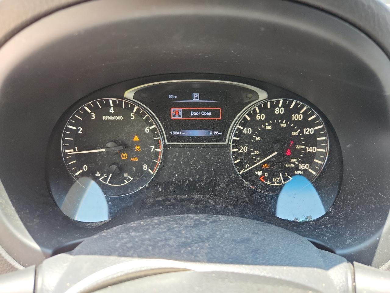 Nissan Altima 2.5 Image 6