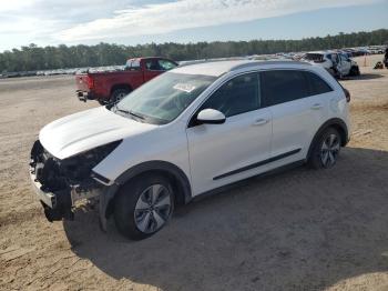  Salvage Kia Niro