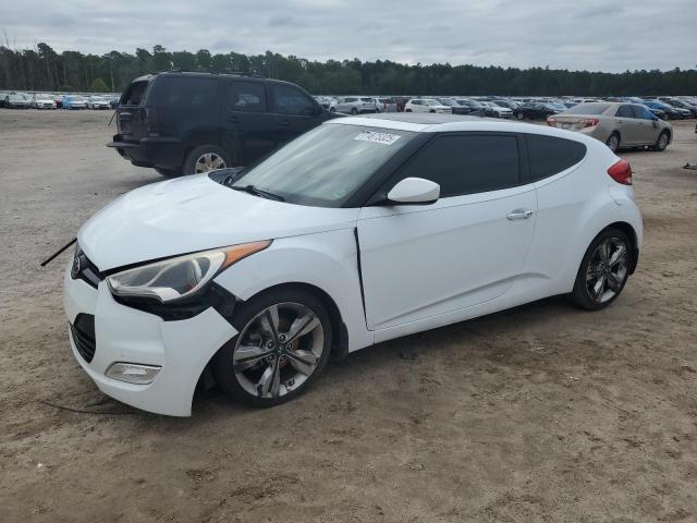  Salvage Hyundai VELOSTER