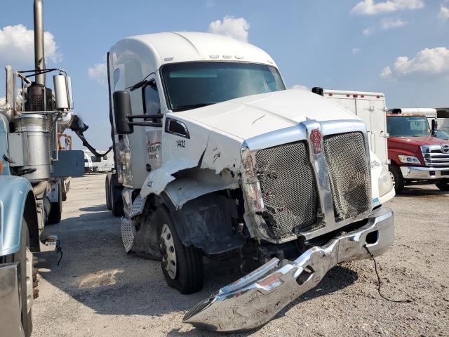  Salvage Kenworth Constructi