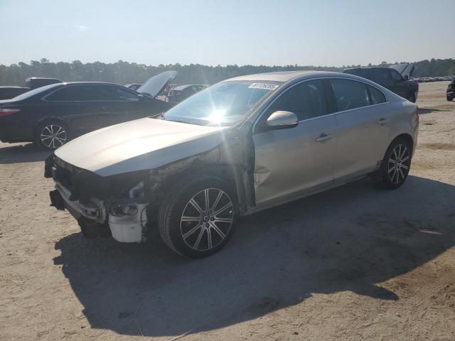  Salvage Volvo S60