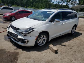  Salvage Chrysler Pacifica