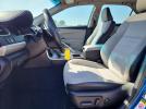 Toyota Camry Le Image 4