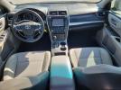 Toyota Camry Le Image 6