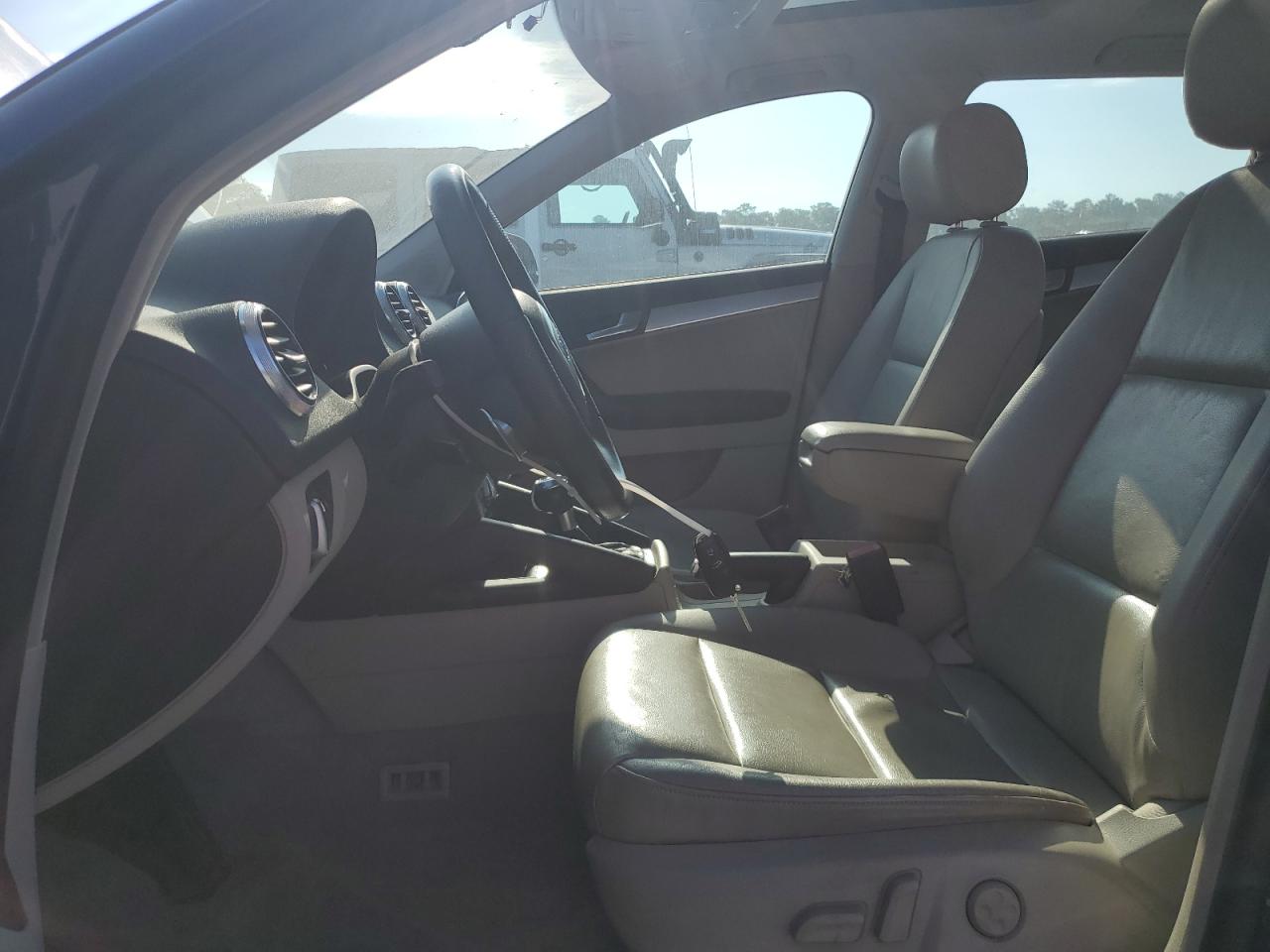 Audi A3 Premium Plus Image 9